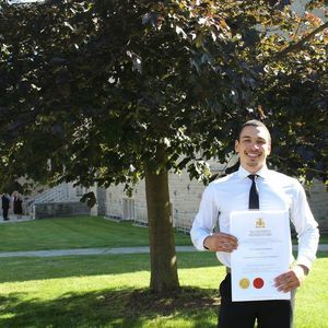 Meet your Posher, Cale